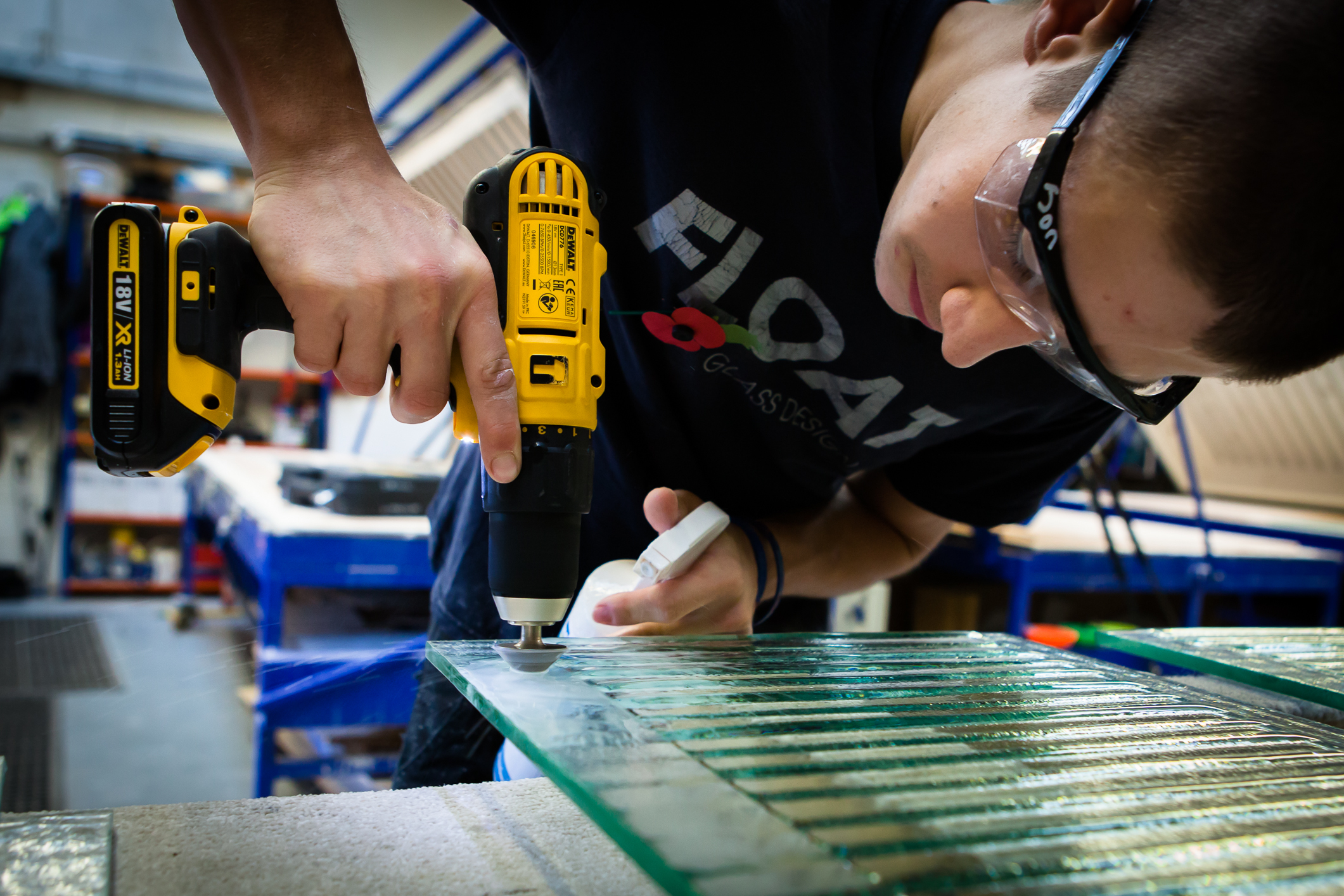 CREATIVE Float Glass Design for Architects and Textured and Creative